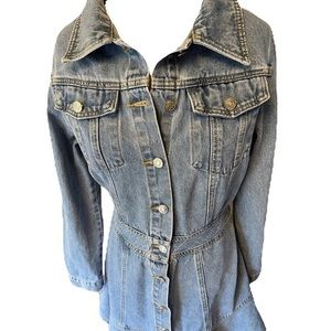 Jean dress, light wash.  women’s size 10. In great shape!‎ N3.